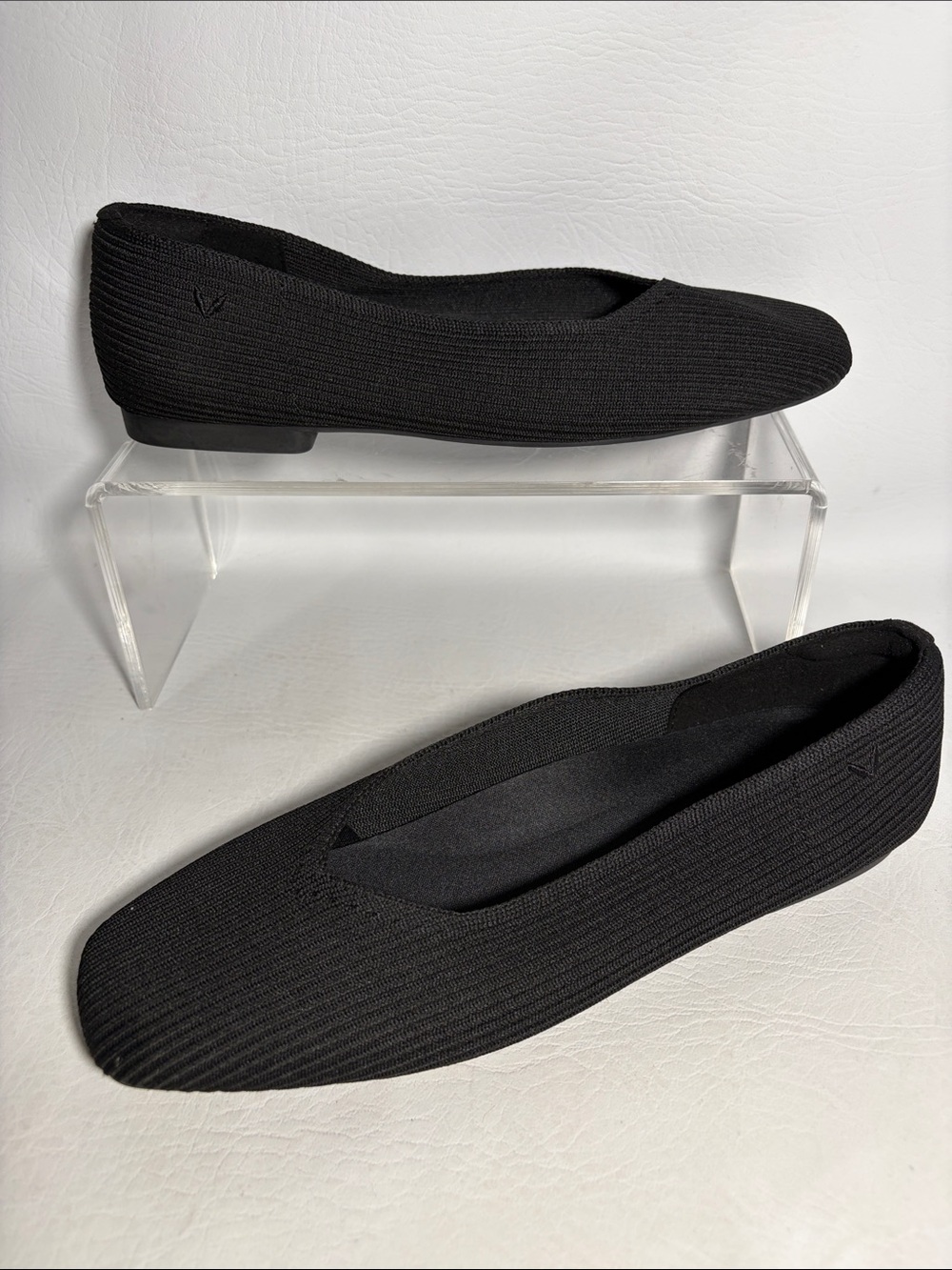 VIVAIA Black Margot 2.0 Square-Toe V-Cut Flats Ballet Flats Shoes Sz 40 or 9 US